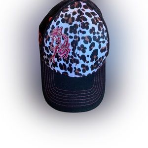 Cowgirl headwear Girls black and pink with leopard print.